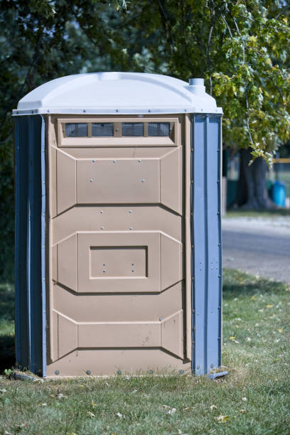 Best Portable restroom trailer rental  in Avalon, PA
